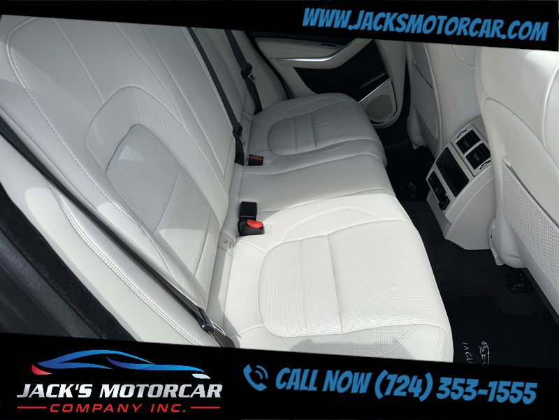 Used 2024 Jaguar F-PACE R-Dynamic S image 23