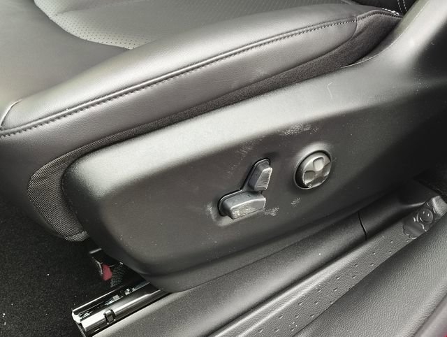 New 2026 Chrysler Pacifica Select w/ S Appearance Package FWD image 11