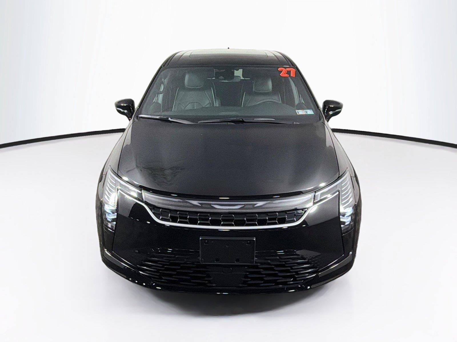 Used 2027 Chrysler Pacifica Limited FWD image 13