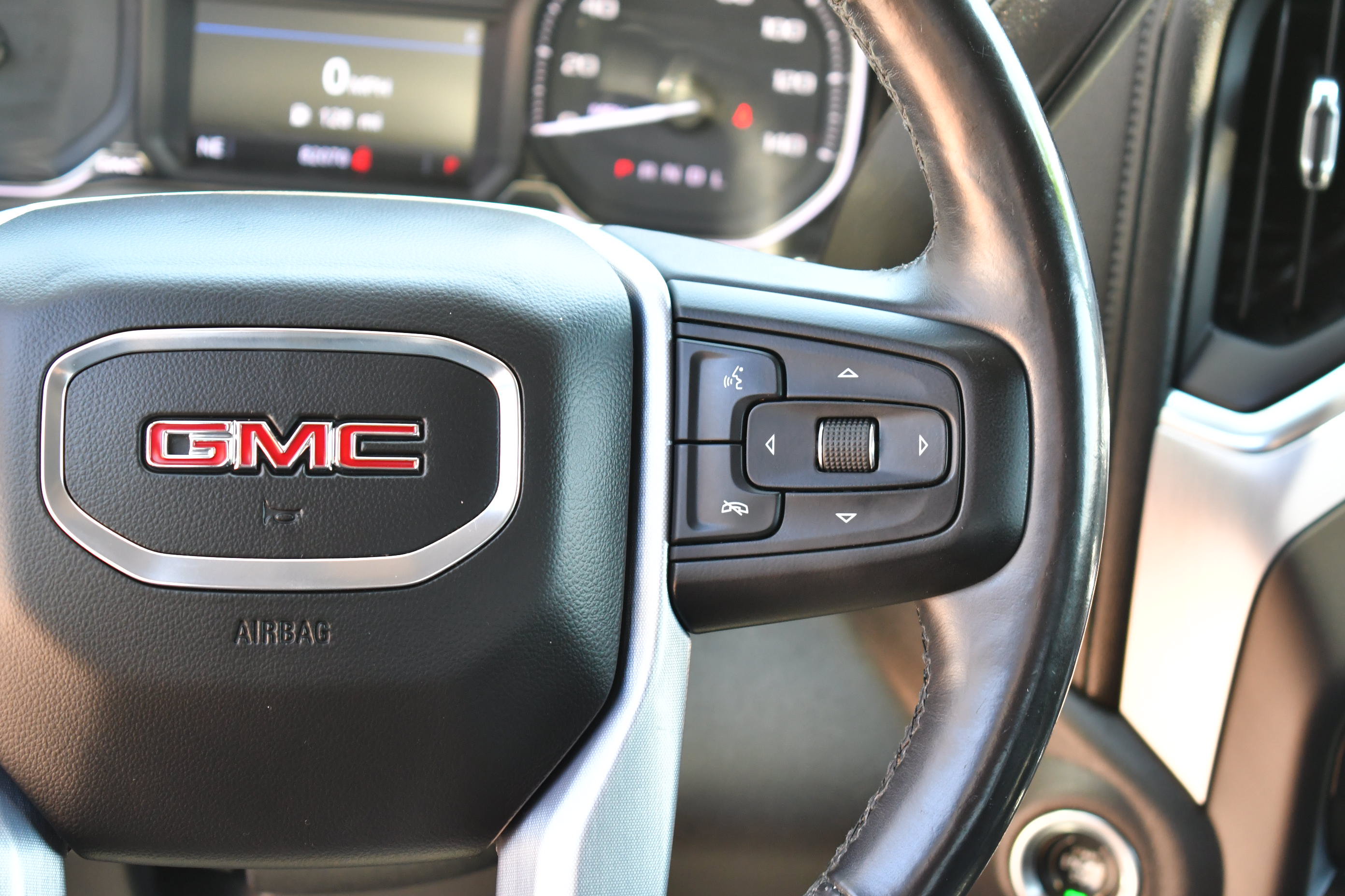 Used 2019 GMC Sierra 1500 SLT RWD image 24