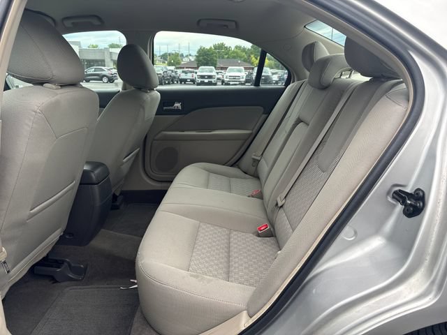 Used 2011 Ford Fusion SE w/ 201A Rapid Spec Order Code FWD image 11