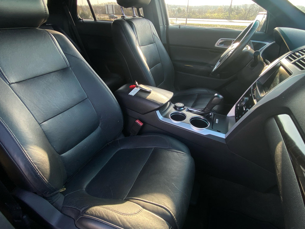 Used 2014 Ford Explorer Limited w/ Equipment Group 301A image 10