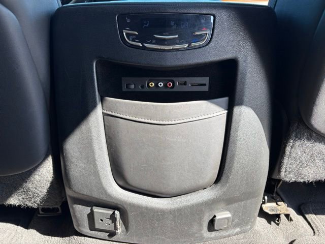 Used 2016 Cadillac Escalade Luxury image 20