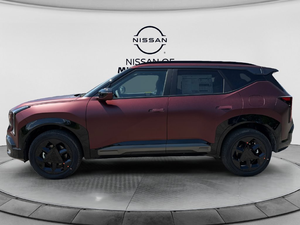 New 2027 Kia Seltos X-Line S w/ X-Line S Premium Package AWD/4WD image 2
