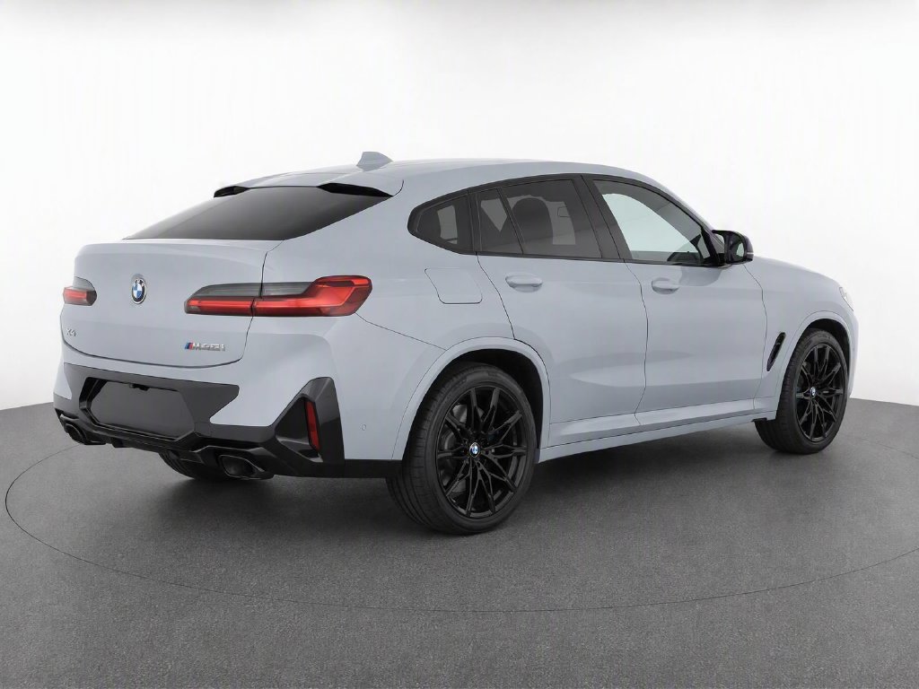 Used 2024 BMW X4 M40i w/ Premium Package AWD/4WD image 6