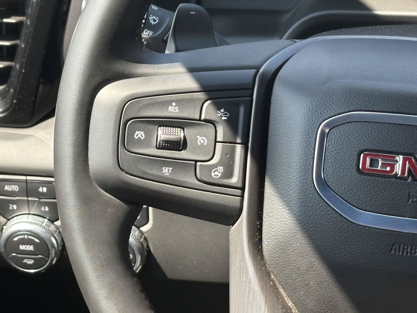 Used 2025 GMC Sierra 1500 AT4 AWD/4WD image 10