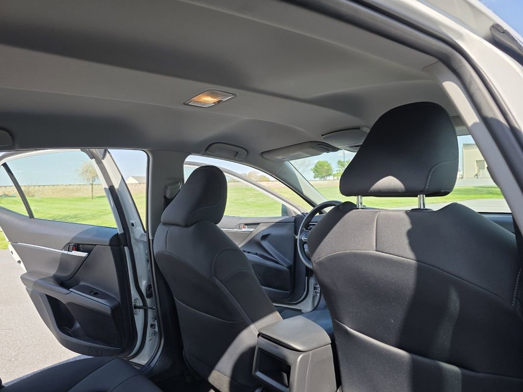 Used 2023 Toyota Camry LE FWD image 17