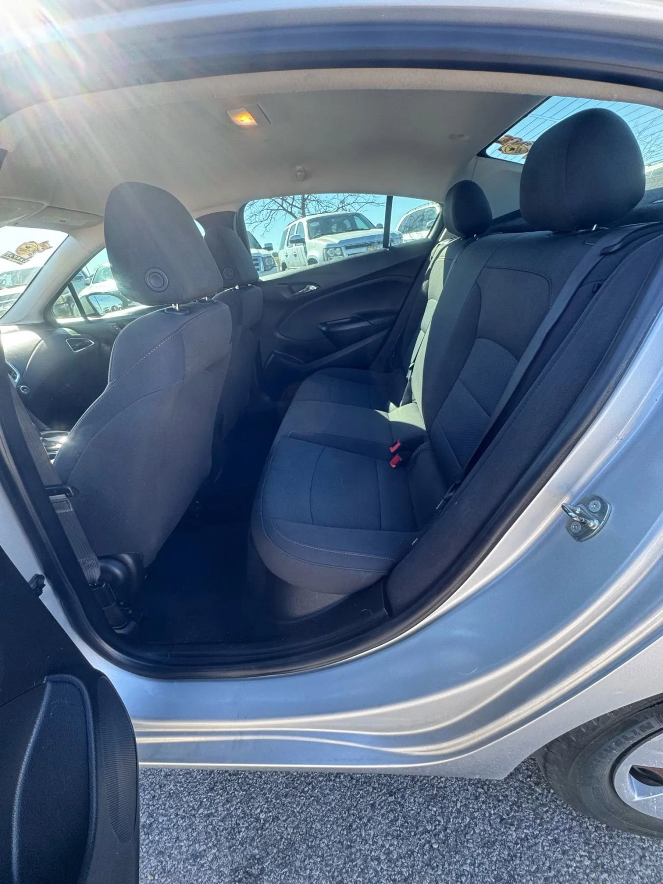 Used 2018 Chevrolet Cruze LS FWD image 20