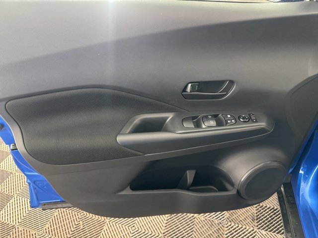 Certified 2024 Nissan Kicks S image 18