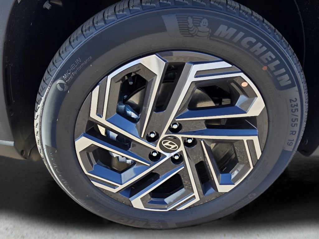 New 2026 Hyundai Tucson Limited image 9