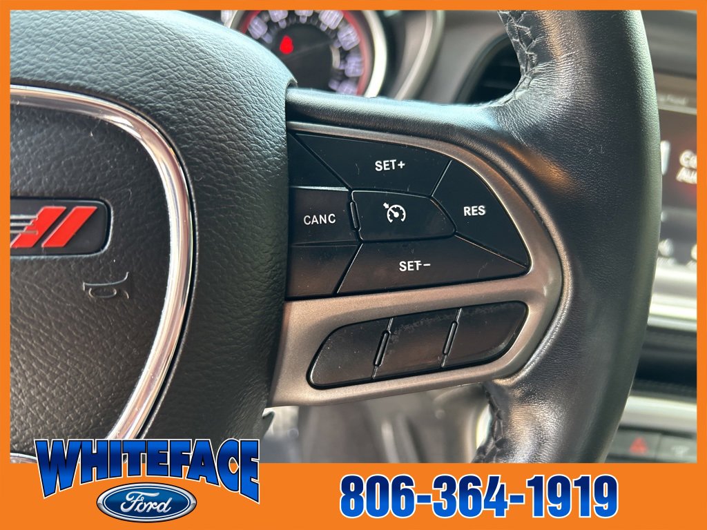 Used 2022 Dodge Challenger SXT w/ Plus Package image 17