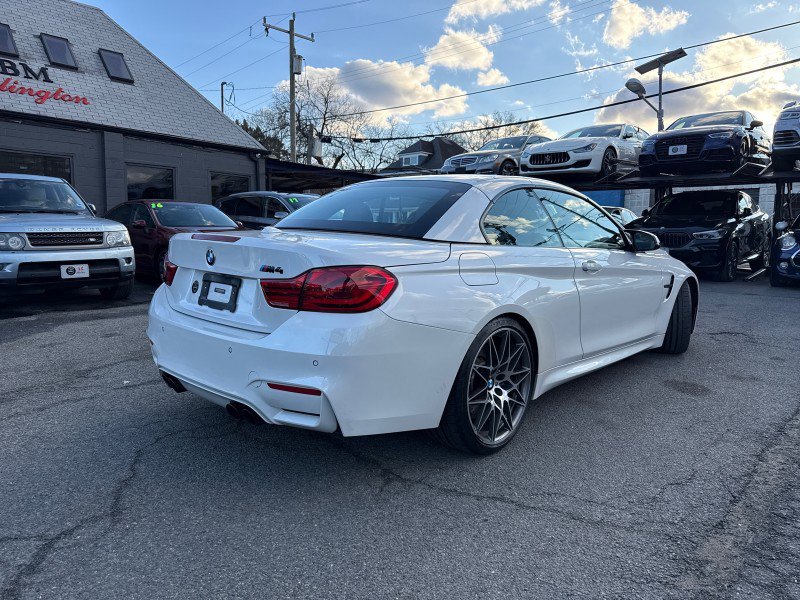 Used 2018 BMW M4 Convertible w/ Competition Package image 43