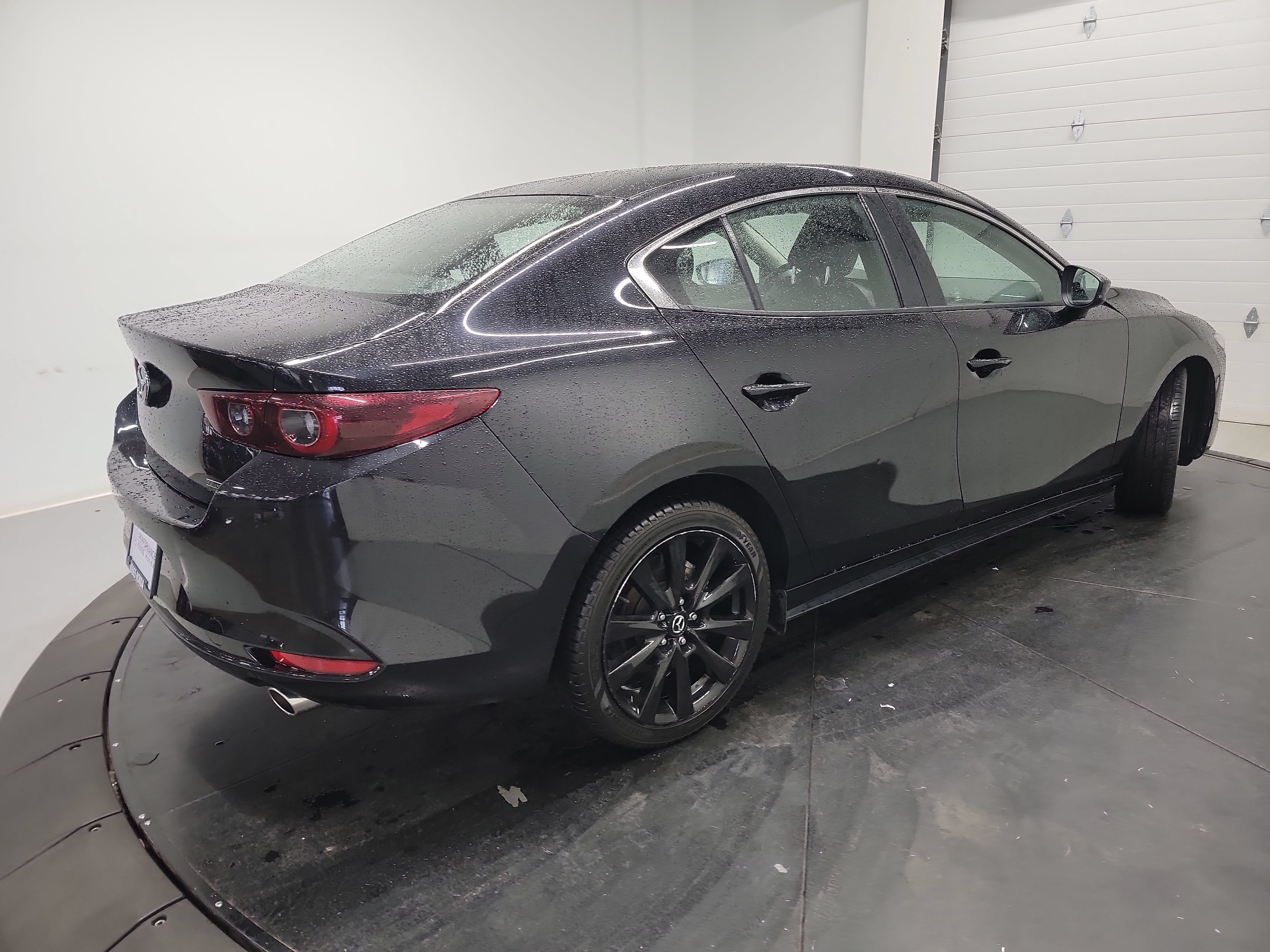 Used 2024 MAZDA MAZDA3 s FWD image 9