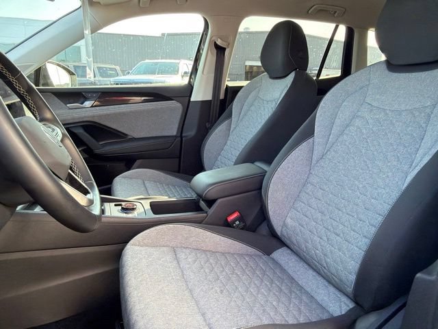 Used 2025 Volkswagen Tiguan S FWD image 13