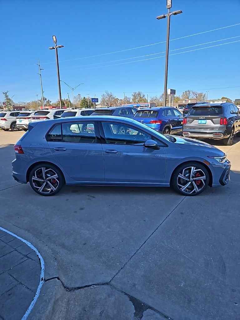 New 2026 Volkswagen GTI SE FWD image 4