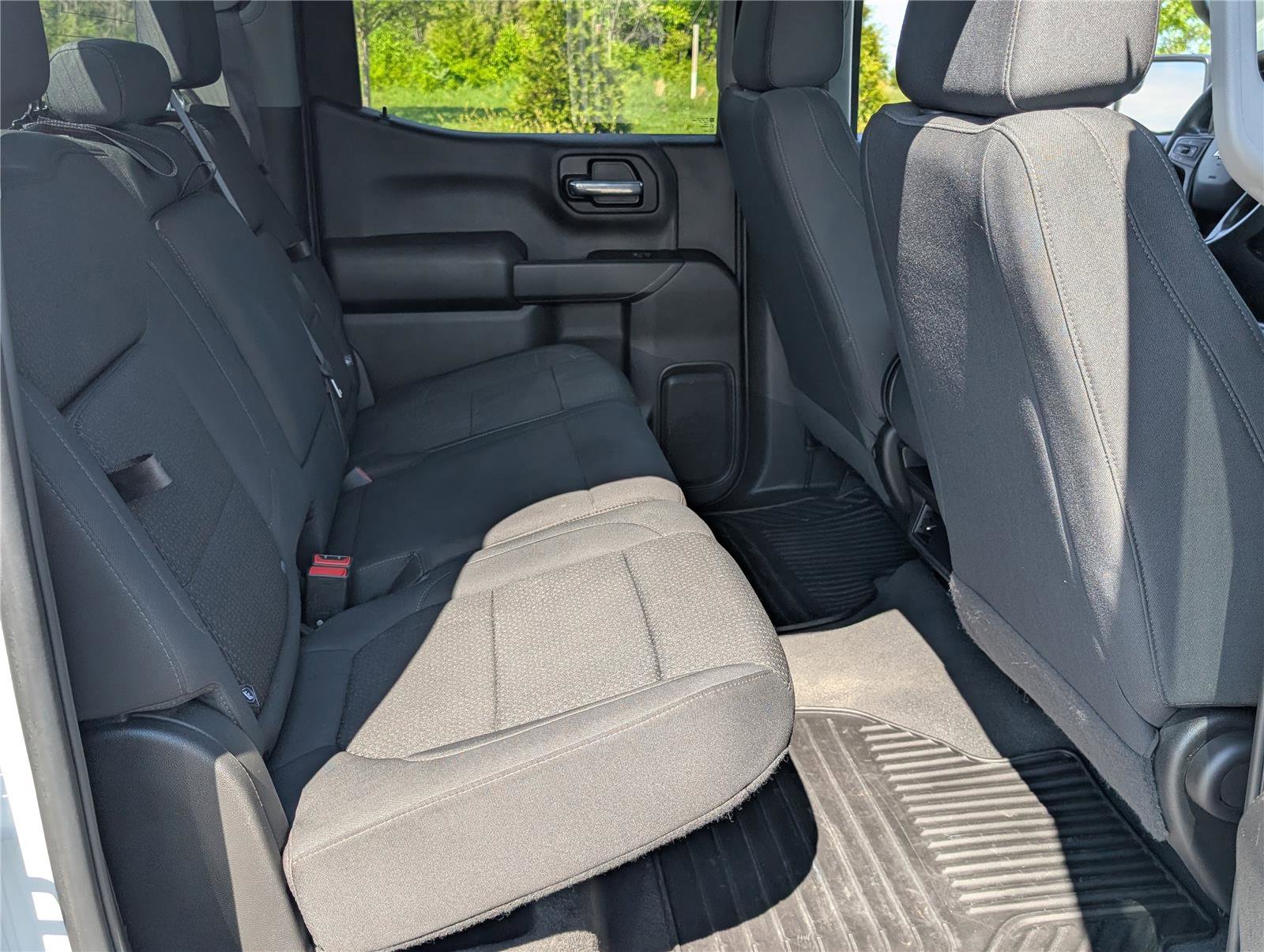 Used 2022 Chevrolet Silverado 1500 Custom AWD/4WD image 11