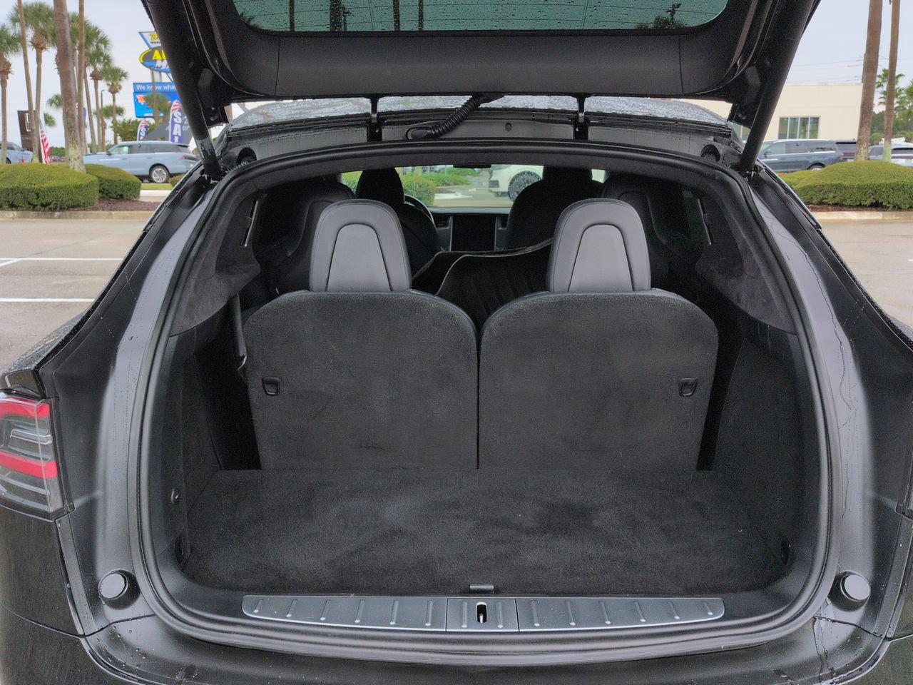 Used 2020 Tesla Model X Performance AWD/4WD image 13