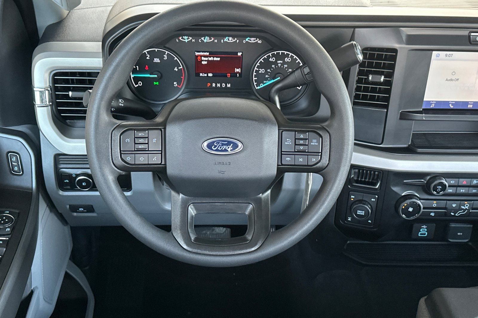 New 2026 Ford F250 4x4 Crew Cab Super Duty image 14