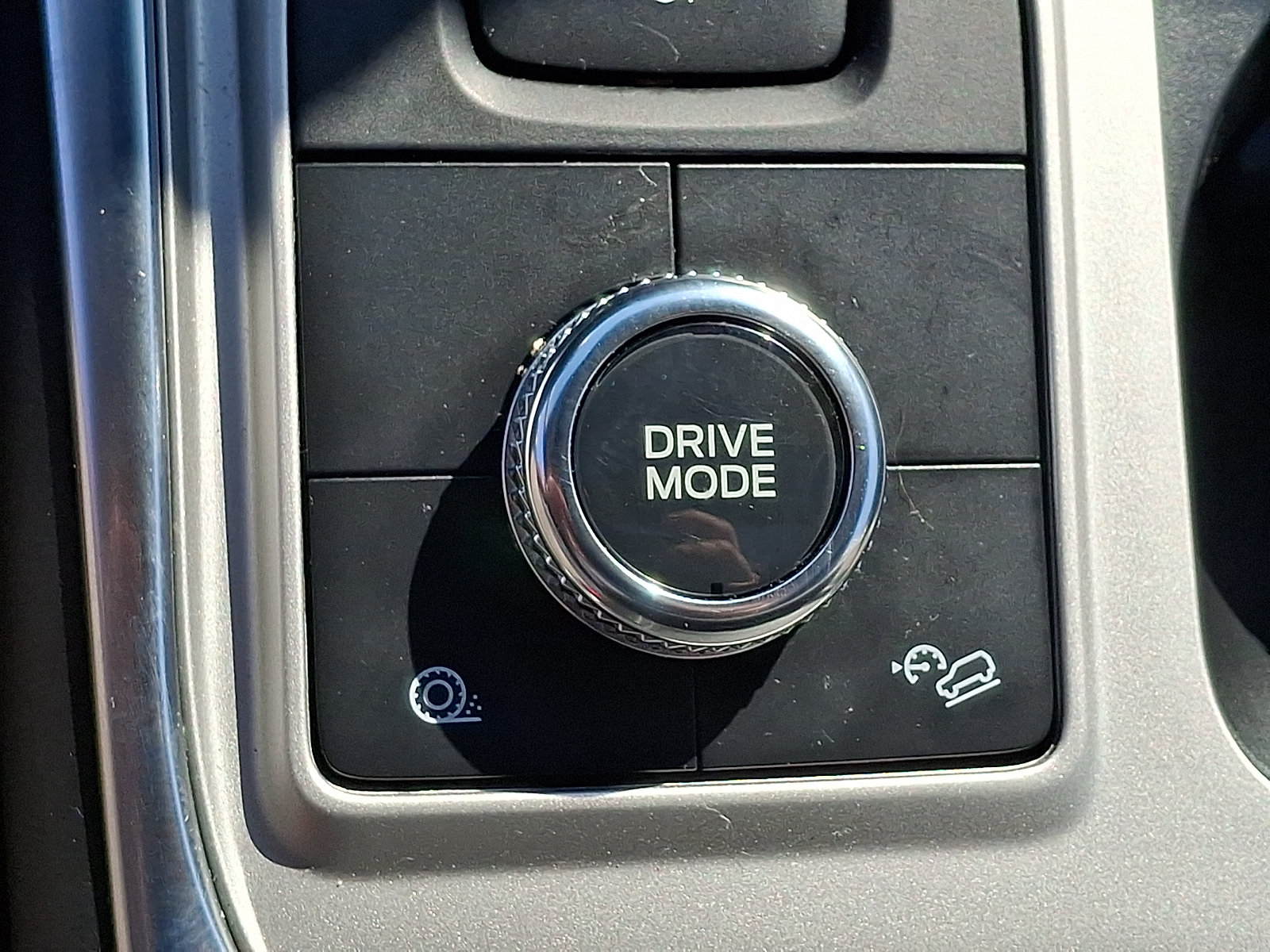 Certified 2022 Ford Explorer Timberline w/ Timberline Technology Package AWD/4WD image 27