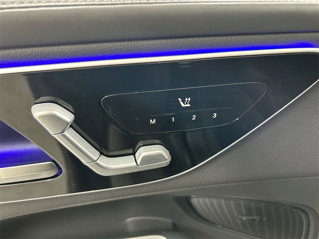 Used 2023 Mercedes-Benz GLC 300 4MATIC image 10