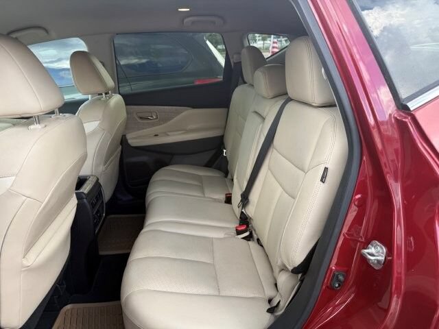 Used 2020 Nissan Murano SL w/ Cargo Package FWD image 10