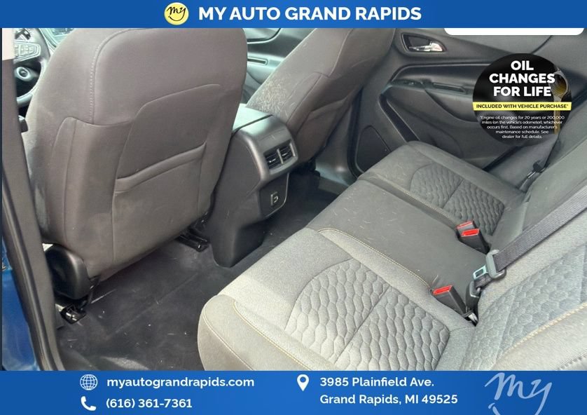 Used 2020 Chevrolet Equinox LT w/ Driver Convenience Package FWD image 9