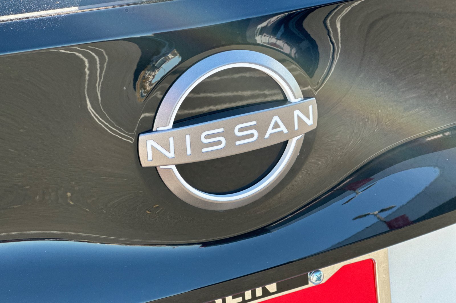 Certified 2025 Nissan Leaf S FWD image 50