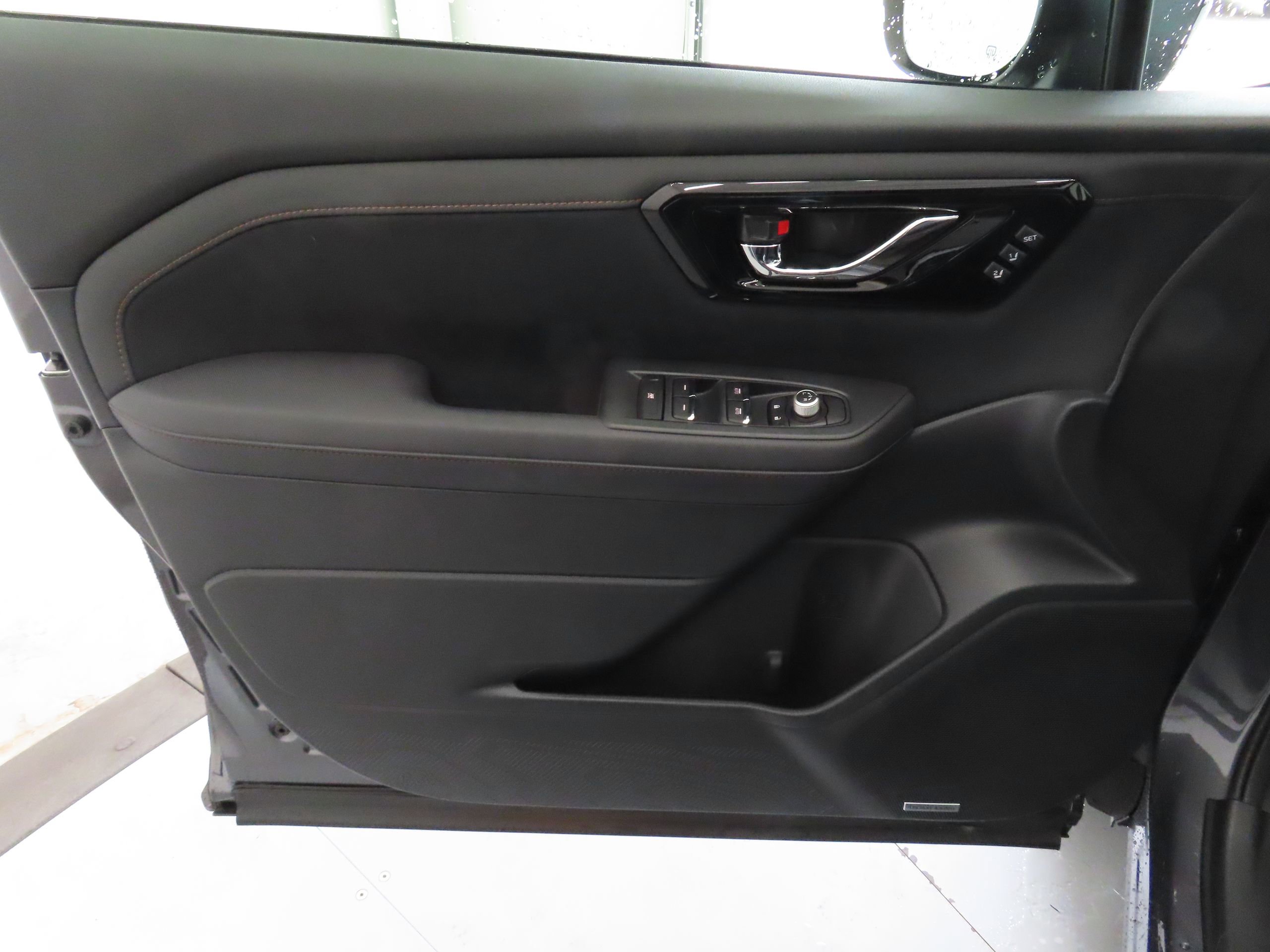 New 2025 Subaru Forester Touring image 12