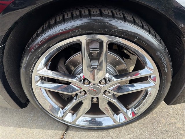 Used 2015 Chevrolet Corvette Stingray Z51 w/ 2LT Preferred Equipment Group image 17