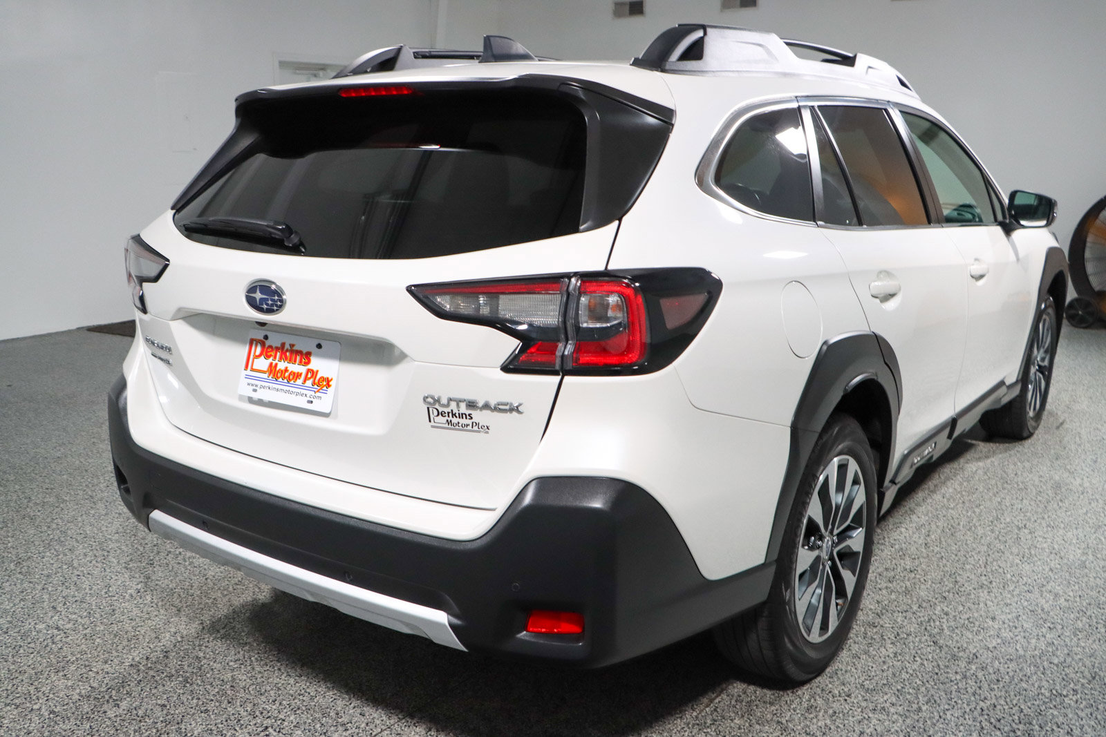 Used 2024 Subaru Outback Limited image 7