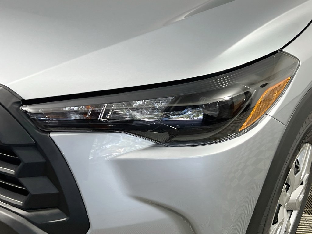 New 2026 Toyota Corolla Cross L FWD image 8
