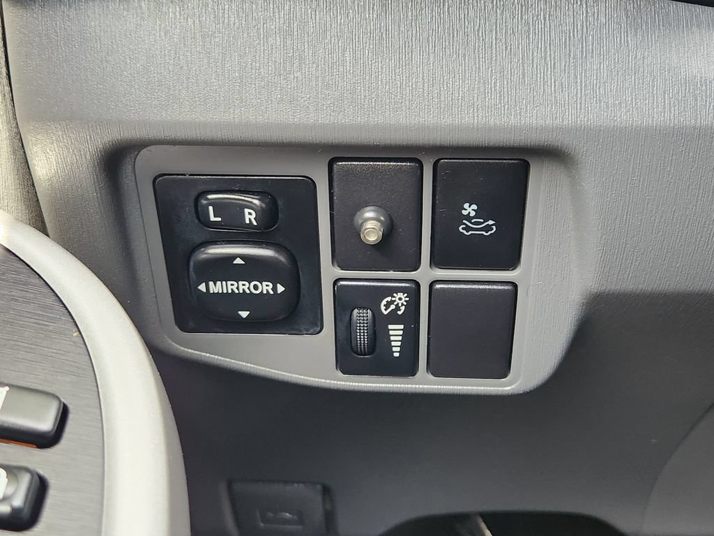 Used 2010 Toyota Prius Five FWD image 14