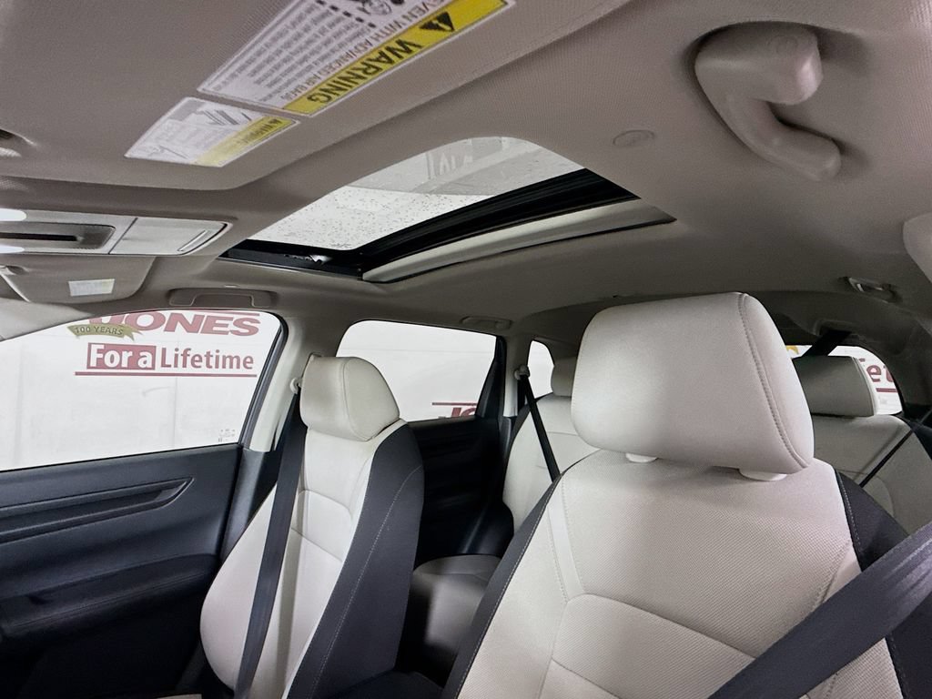 Used 2025 Honda CR-V EX image 10