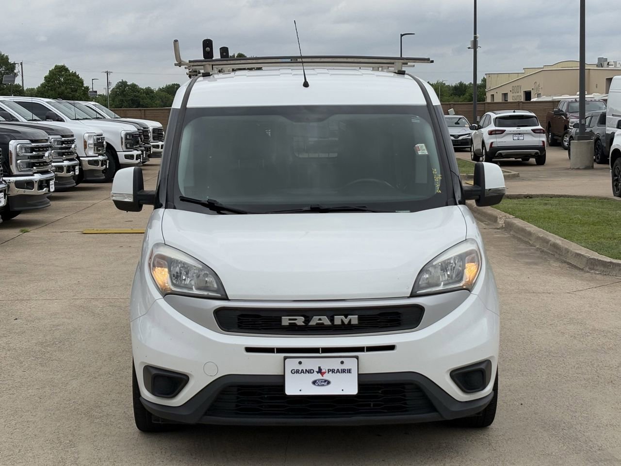 Used 2020 RAM ProMaster City Tradesman SLT FWD image 9