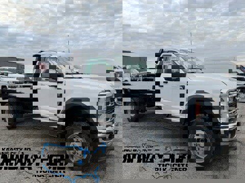 New 2025 Ford F550 4x4 Regular Cab Super Duty image 1