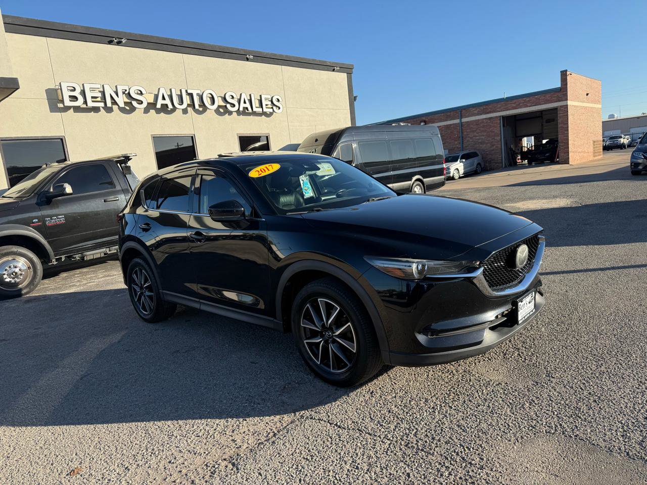 Used 2017 MAZDA CX-5 Grand Touring w/ Premium Package FWD image 4