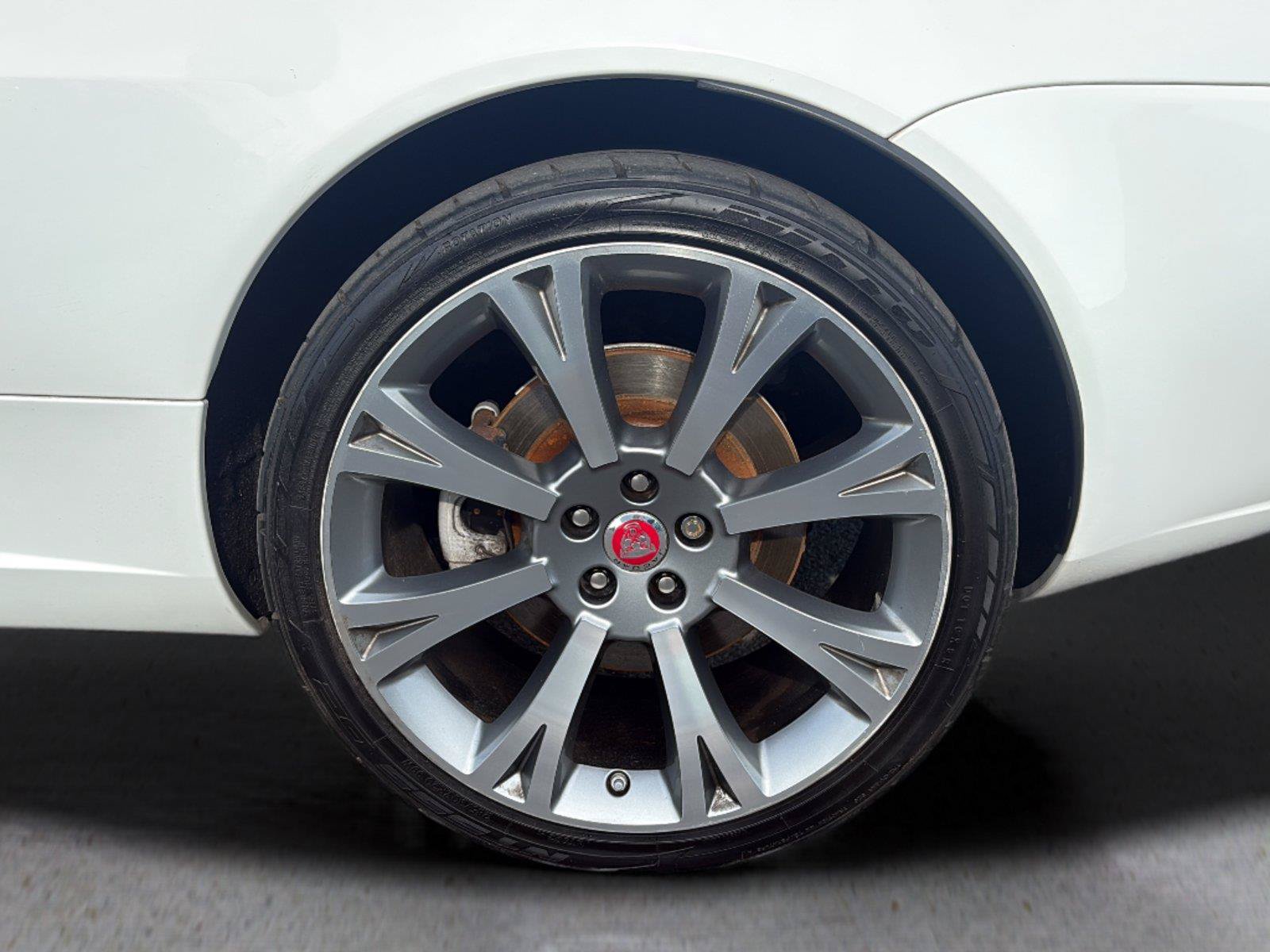 Used 2015 Jaguar XK Convertible RWD image 59