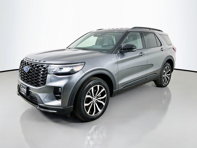 New 2026 Ford Explorer ST-Line image 3