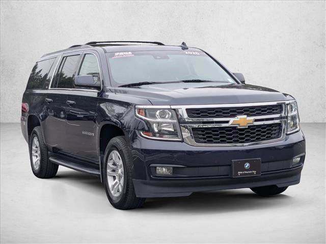 Used 2020 Chevrolet Suburban LT w/ Luxury Package image 3