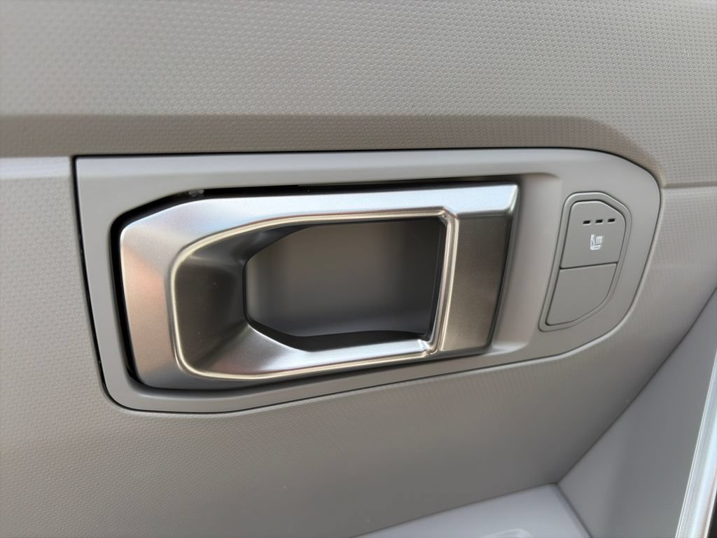 New 2027 Kia Seltos LX AWD/4WD image 18