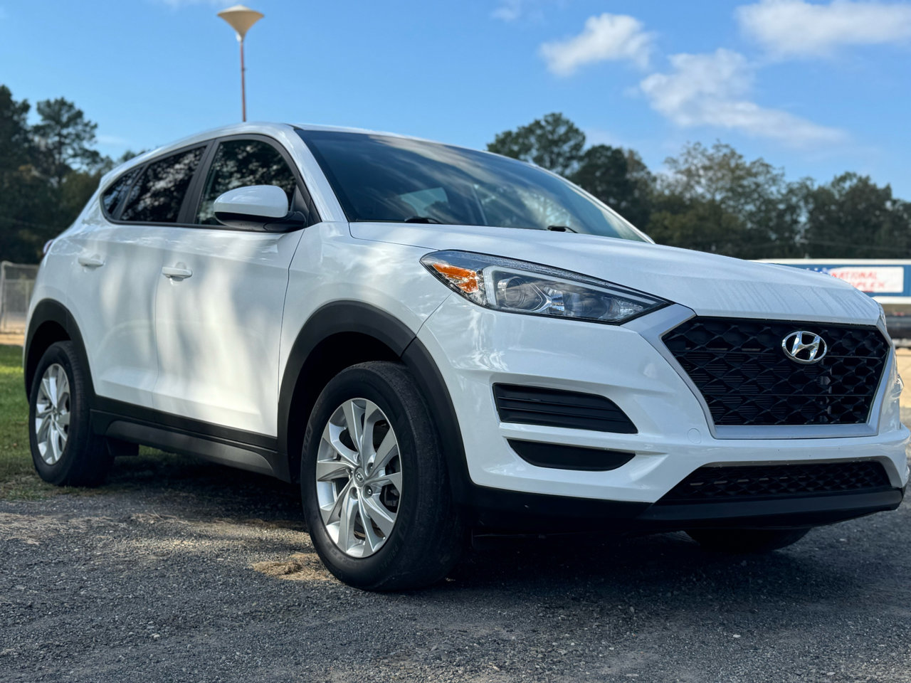 Used 2021 Hyundai Tucson SE image 1