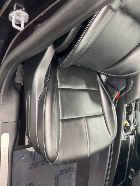 Certified 2023 Lincoln Corsair AWD w/ Equipment Group 101A image 24