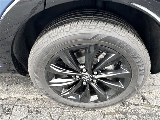 Certified 2024 Buick Envista Sport Touring w/ Convenience I Package image 31