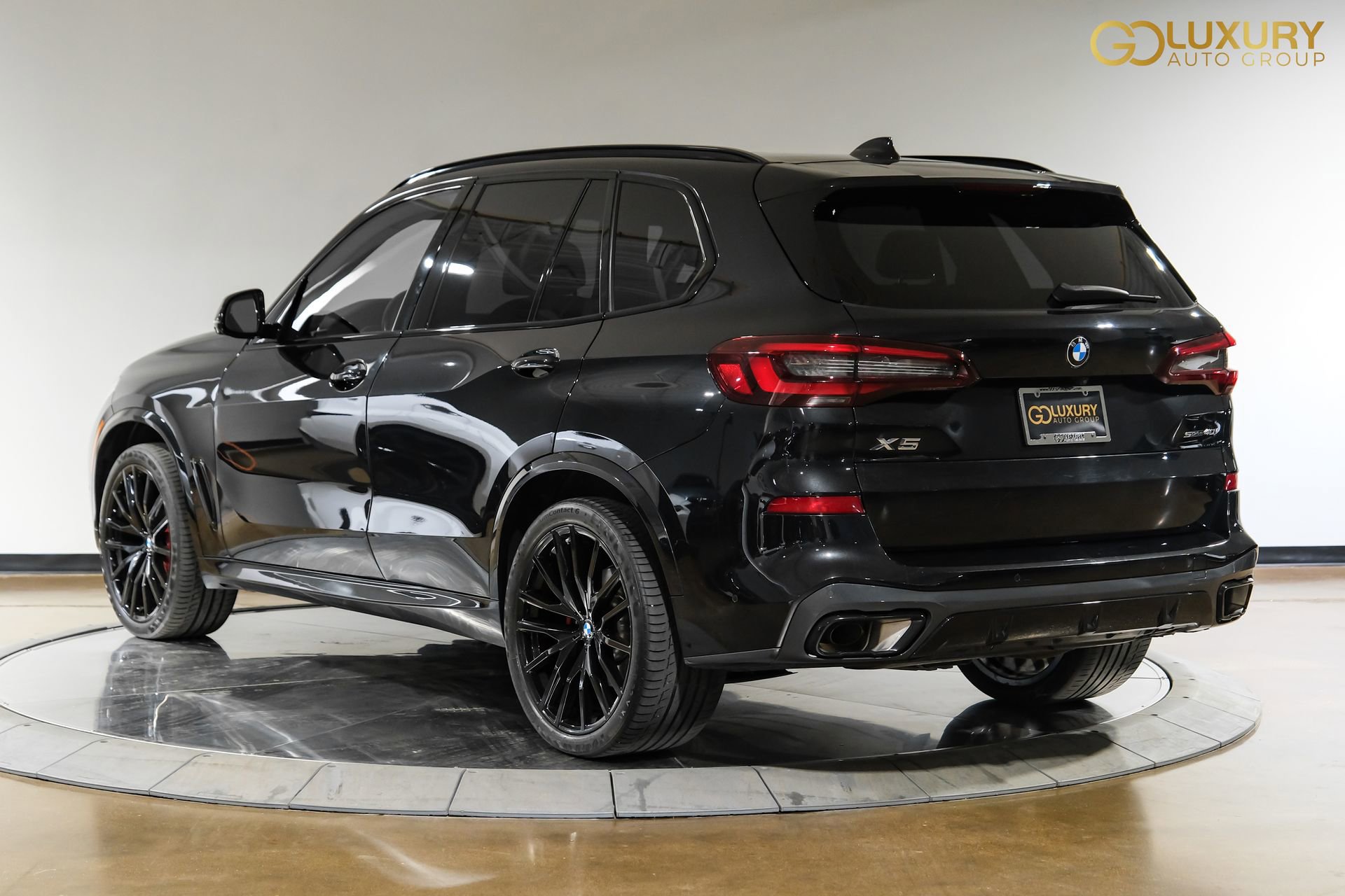 Used 2023 BMW X5 sDrive40i w/ Executive Package image 12