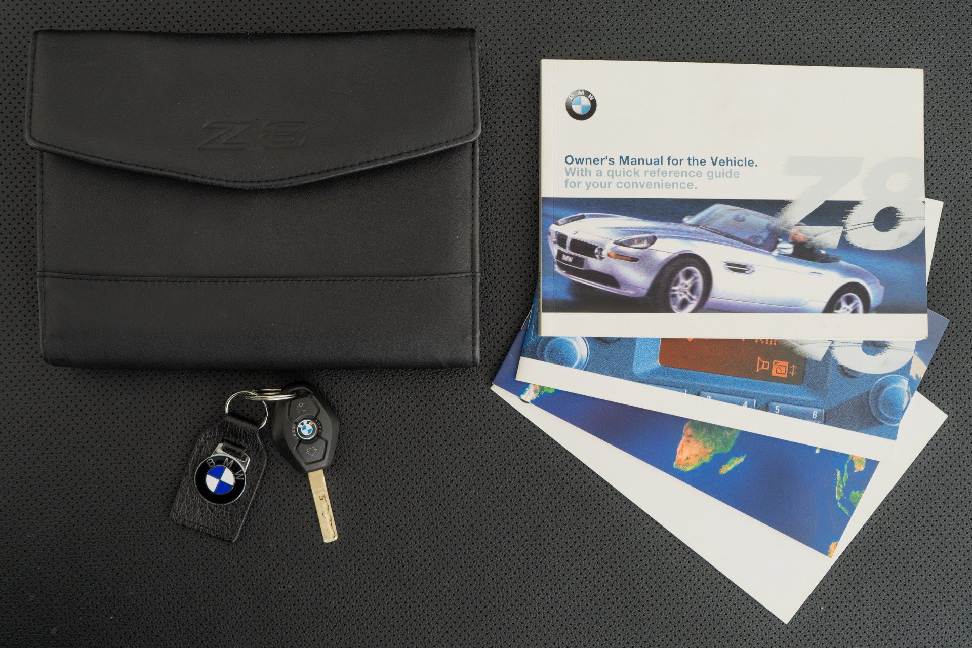 Used 2001 BMW Z8 RWD image 21