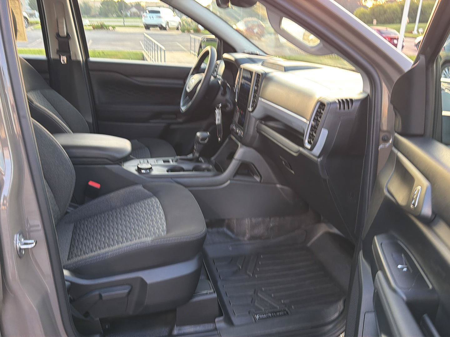 Used 2025 Ford Ranger XL w/ Trailer Tow Package AWD/4WD image 13