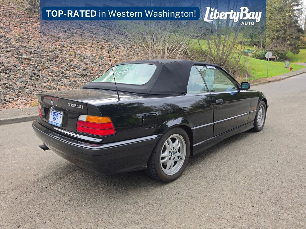 Used 1999 BMW 323i Convertible RWD image 5