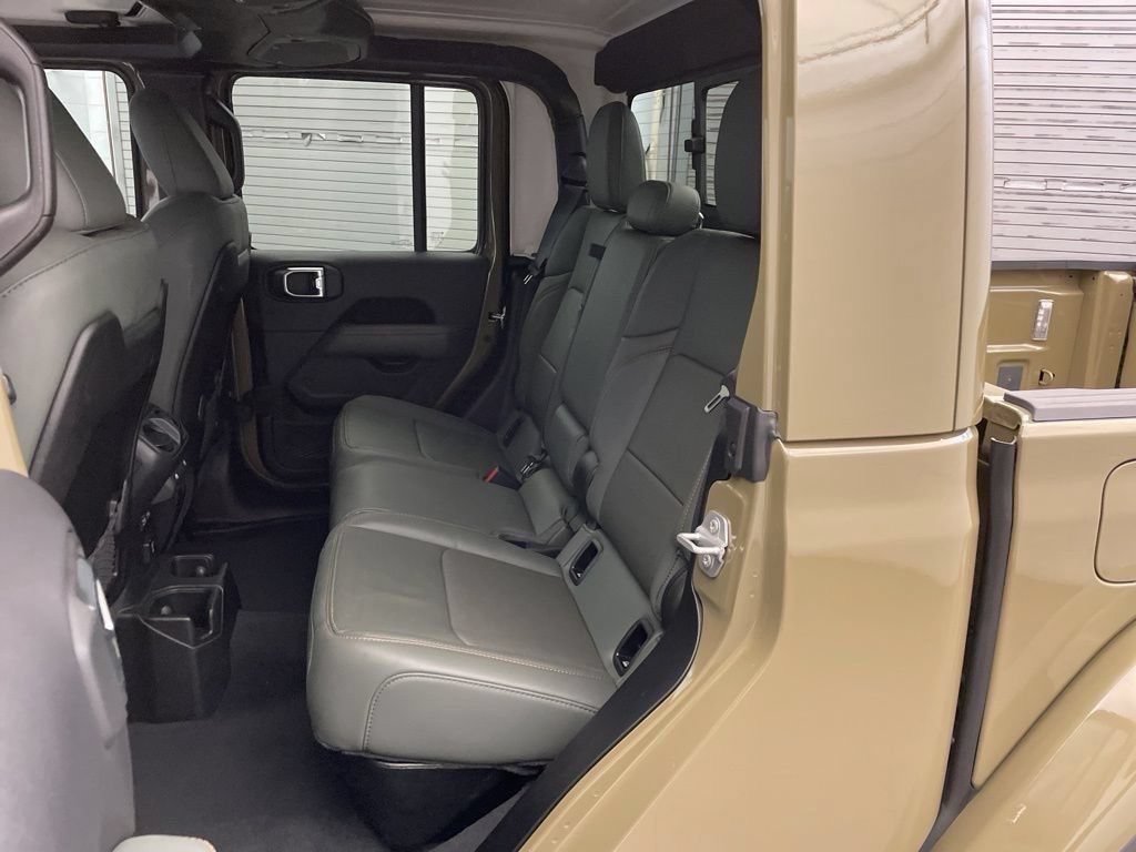 New 2026 Jeep Gladiator Mojave AWD/4WD image 16