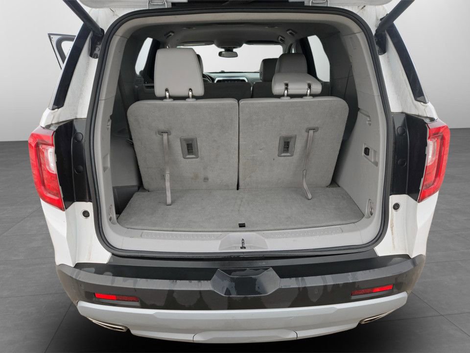 Used 2023 GMC Acadia SLT image 32