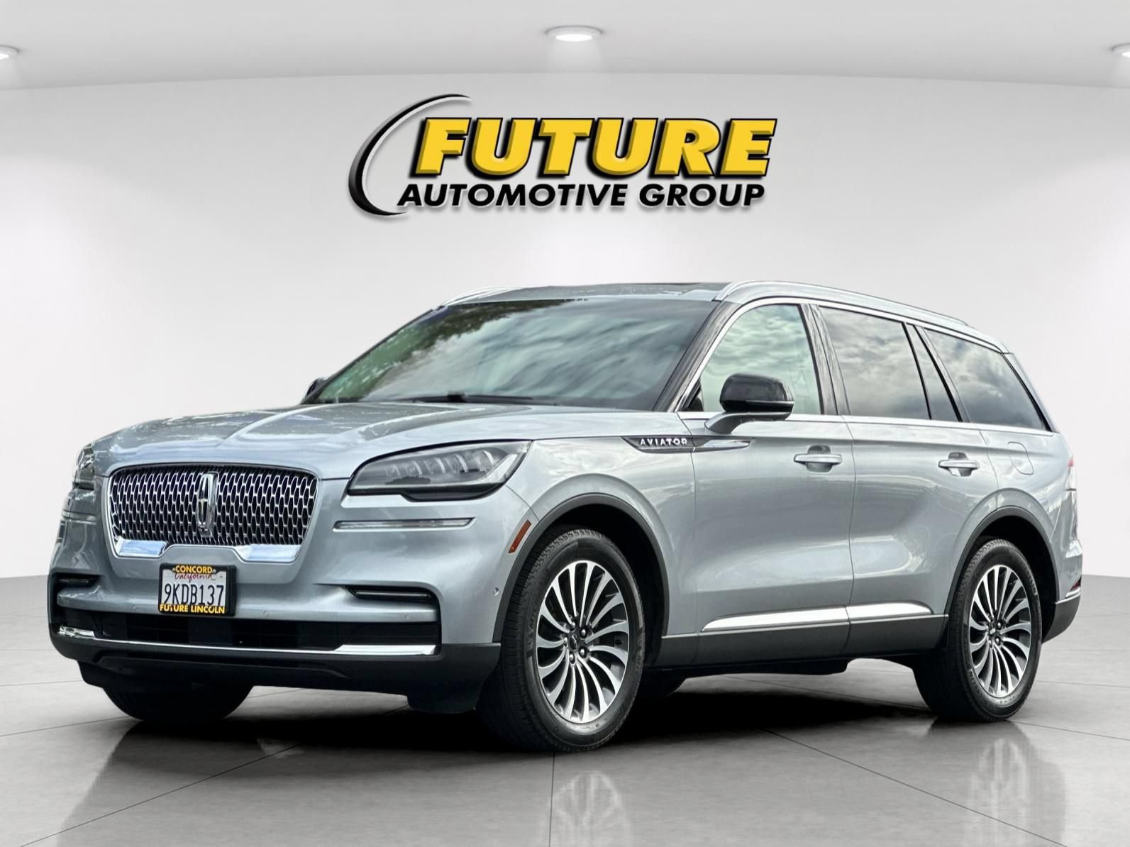 Certified 2023 Lincoln Aviator Reserve w/ Elements Package Plus RWD image 7